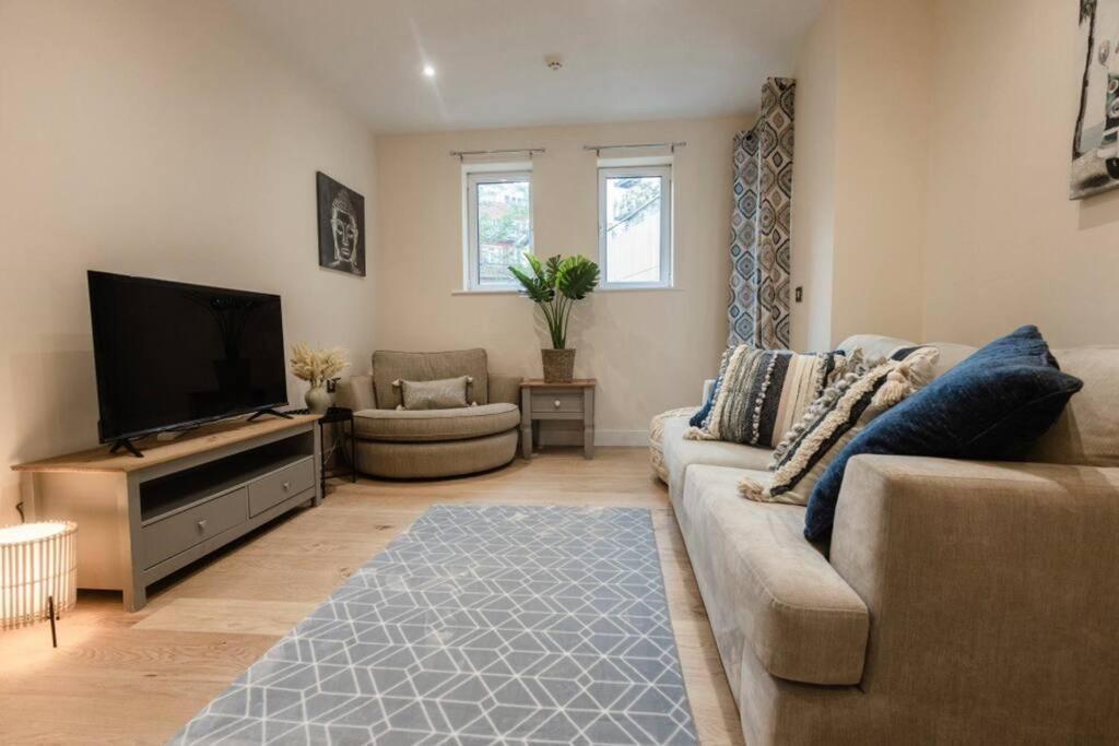Ocean - 2 Bed Flat Sleeps 6 With Gym Access Apartment Southampton Exterior photo